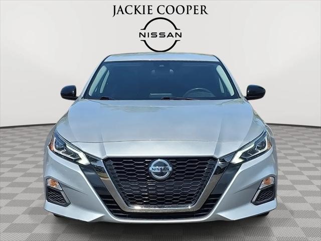 2022 Nissan Altima SR FWD