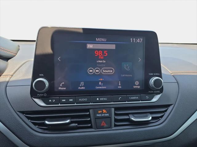 2022 Nissan Altima SR FWD