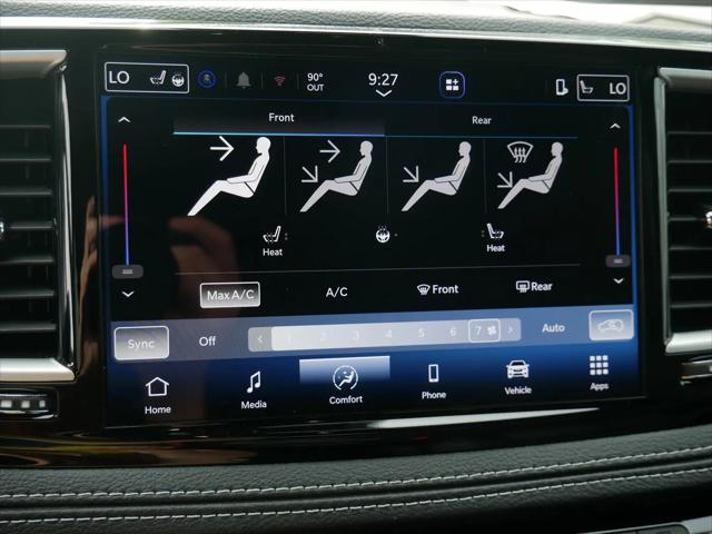 2027 Chrysler Pacifica Select