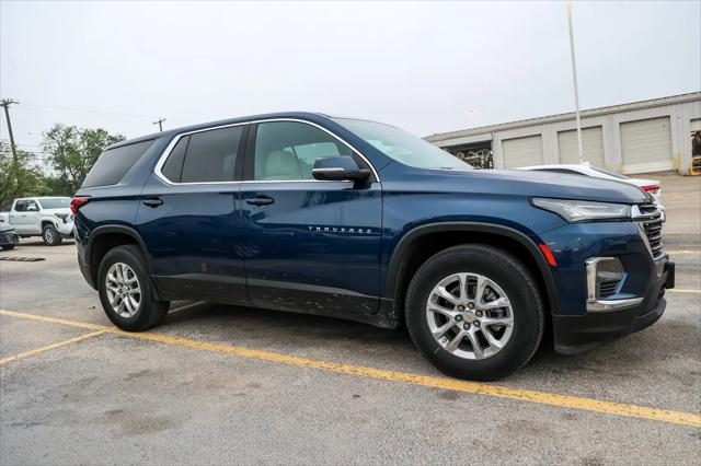 2023 Chevrolet Traverse FWD LS