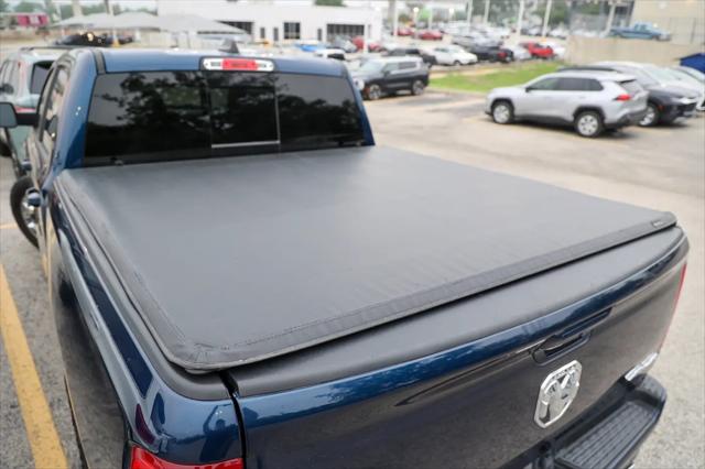 2022 Ram 1500 Lone Star Crew Cab 4x4 5'7" Box