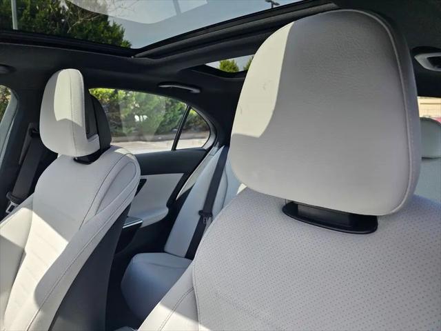 2026 Mercedes-Benz C-CLASS C 300 C 300