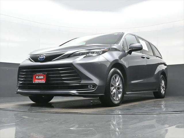 2025 Toyota Sienna XLE