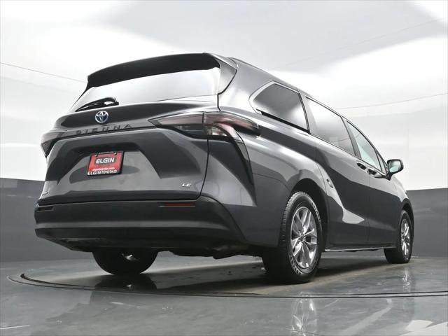 2025 Toyota Sienna XLE