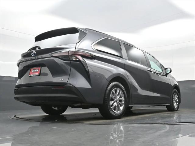 2025 Toyota Sienna XLE