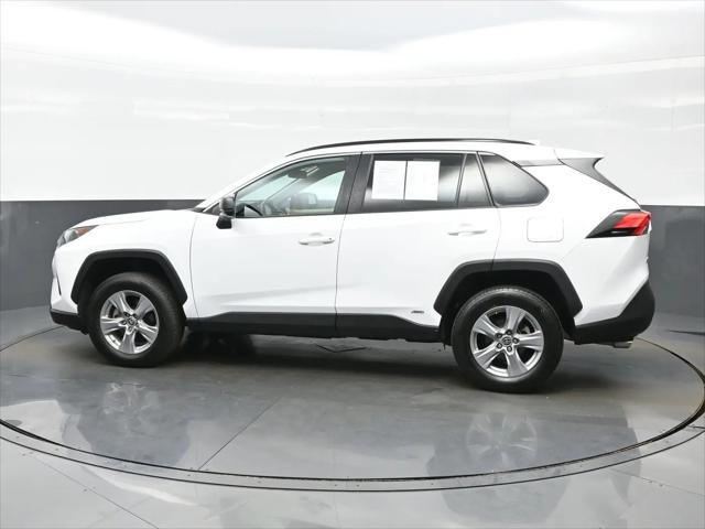 2022 Toyota RAV4 Hybrid LE