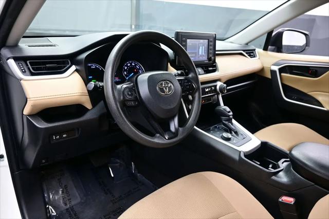2022 Toyota RAV4 Hybrid LE