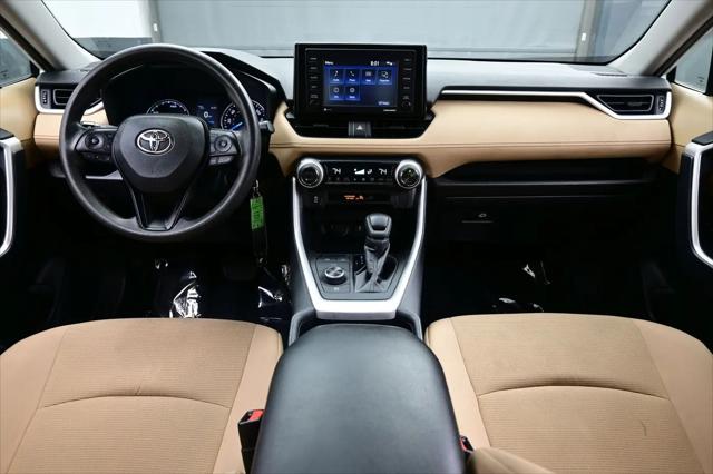 2022 Toyota RAV4 Hybrid LE