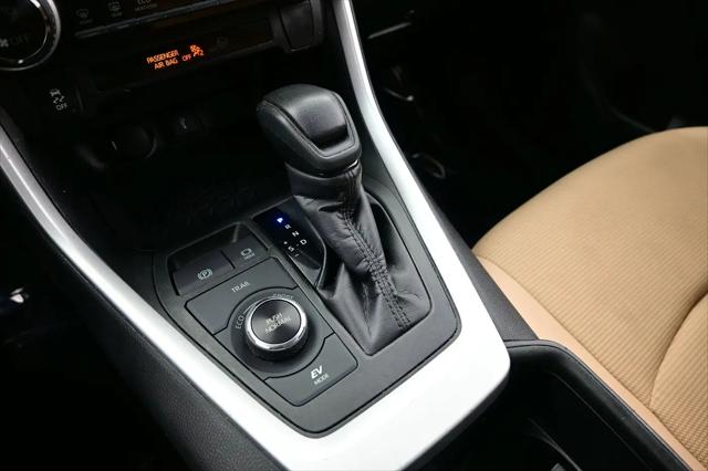 2022 Toyota RAV4 Hybrid LE