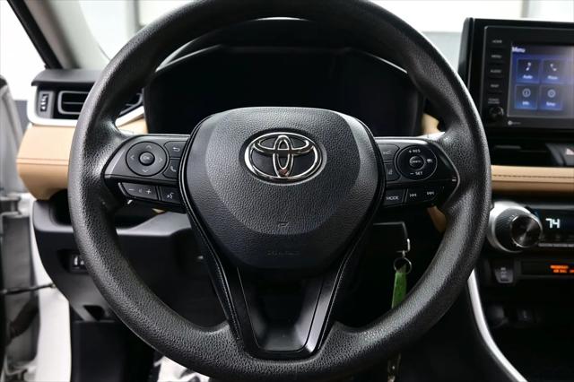 2022 Toyota RAV4 Hybrid LE