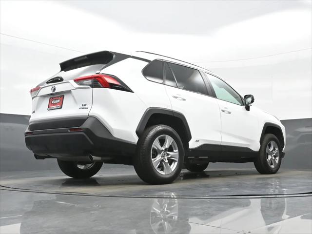2022 Toyota RAV4 Hybrid LE