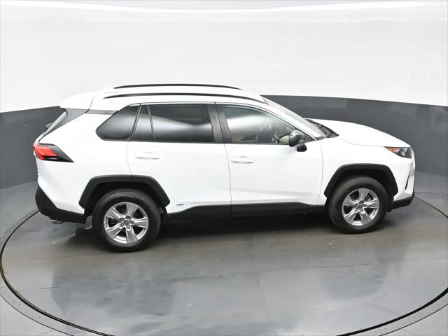 2022 Toyota RAV4 Hybrid LE