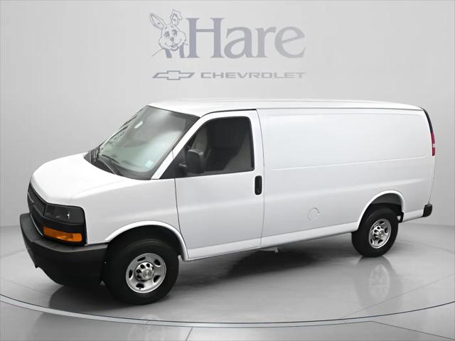 2026 Chevrolet Express Cargo Van 2500 Regular Wheelbase, WT, RWD