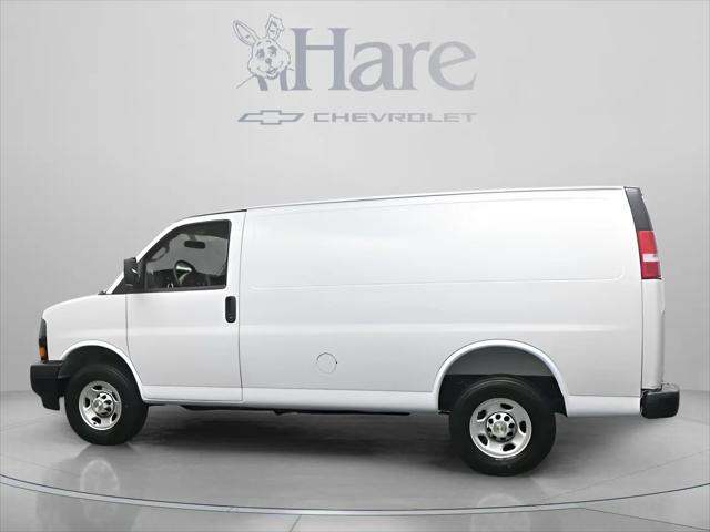 2026 Chevrolet Express Cargo Van 2500 Regular Wheelbase, WT, RWD