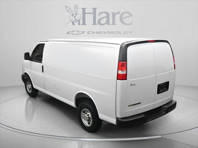 2026 Chevrolet Express Cargo Van 2500 Regular Wheelbase, WT, RWD