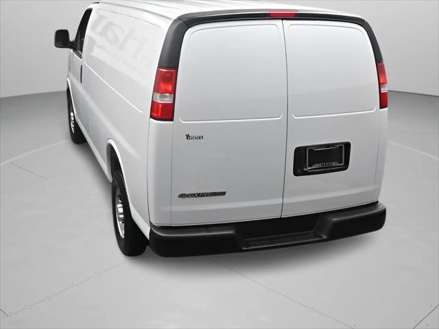 2026 Chevrolet Express Cargo Van 2500 Regular Wheelbase, WT, RWD