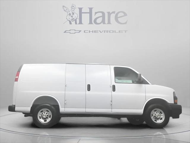 2026 Chevrolet Express Cargo Van 2500 Regular Wheelbase, WT, RWD