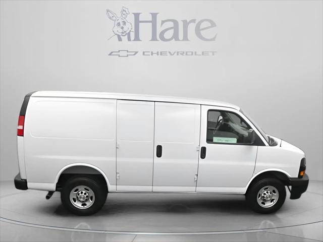 2026 Chevrolet Express Cargo Van 2500 Regular Wheelbase, WT, RWD