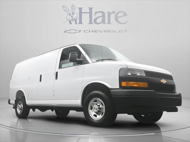 2026 Chevrolet Express Cargo Van 2500 Regular Wheelbase, WT, RWD