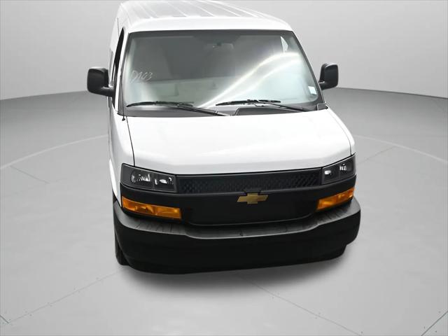 2026 Chevrolet Express Cargo Van 2500 Regular Wheelbase, WT, RWD