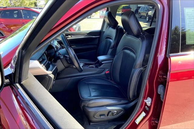 2022 Jeep Grand Cherokee L Limited 4x4