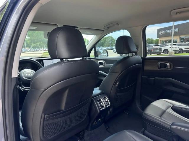 2022 Kia Sorento EX