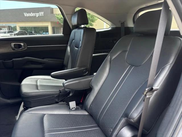 2022 Kia Sorento EX