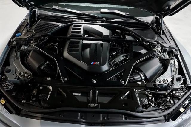 2023 BMW M4 CSL