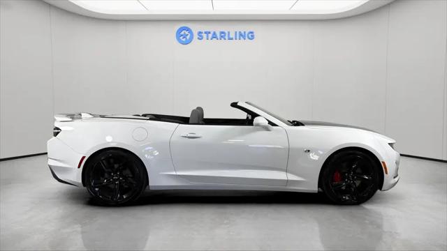 2021 Chevrolet Camaro RWD Convertible 1LT
