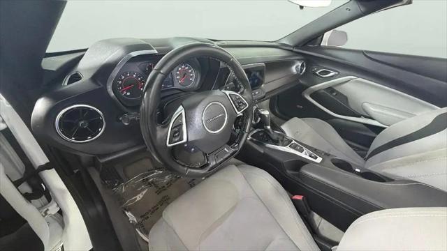 2021 Chevrolet Camaro RWD Convertible 1LT