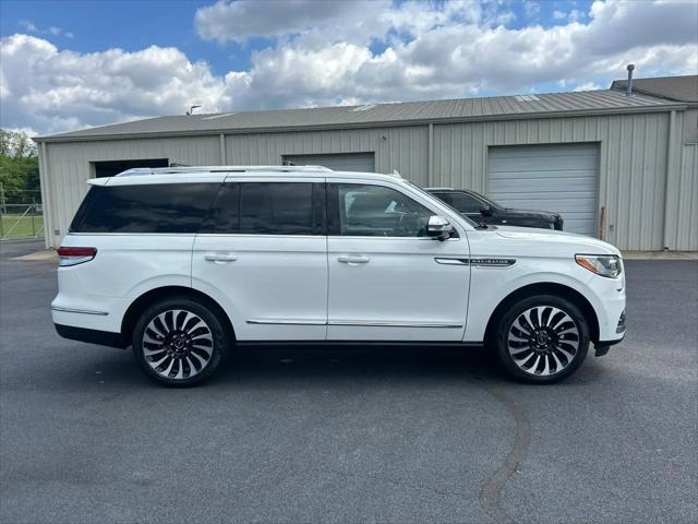 2022 Lincoln Navigator Black Label