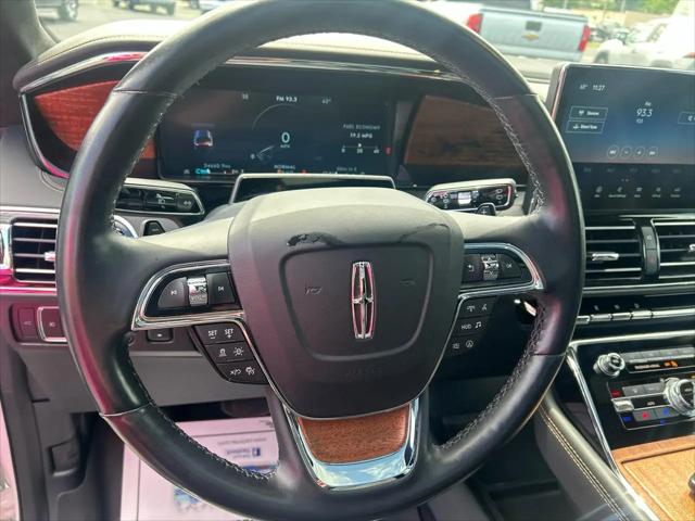 2022 Lincoln Navigator Black Label