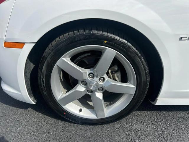 2015 Chevrolet Camaro 2LT