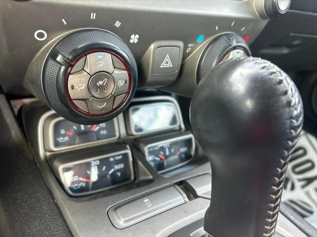 2015 Chevrolet Camaro 2LT
