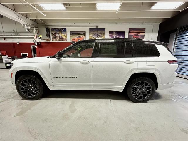 2023 Jeep Grand Cherokee L Summit Reserve 4x4