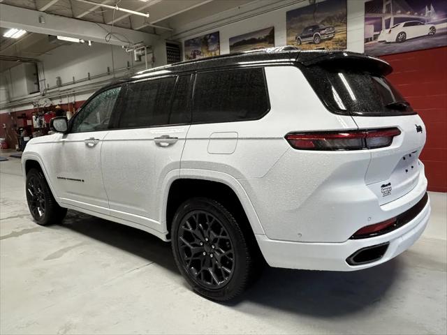2023 Jeep Grand Cherokee L Summit Reserve 4x4