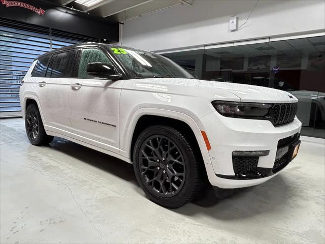 2023 Jeep Grand Cherokee L Summit Reserve 4x4