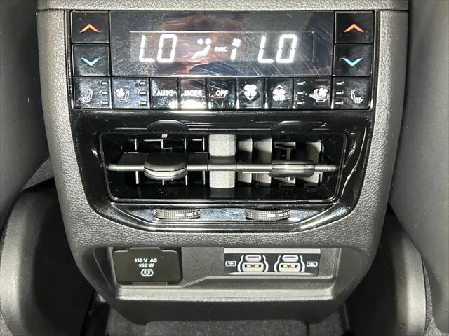 2023 Jeep Grand Cherokee L Summit Reserve 4x4