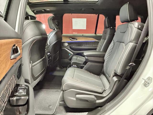 2023 Jeep Grand Cherokee L Summit Reserve 4x4