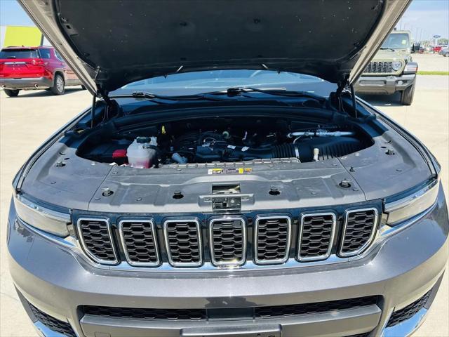 2023 Jeep Grand Cherokee L Limited 4x4
