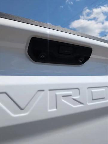 2023 Chevrolet Silverado 1500 4WD Crew Cab Short Bed LT with 2FL