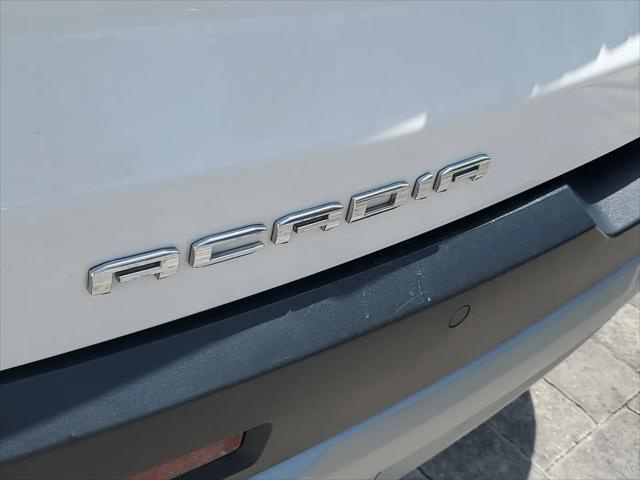 2023 GMC Acadia AWD SLE
