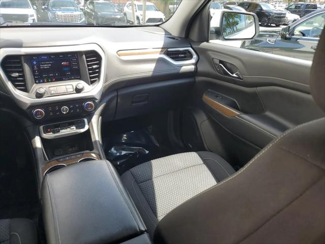 2023 GMC Acadia AWD SLE