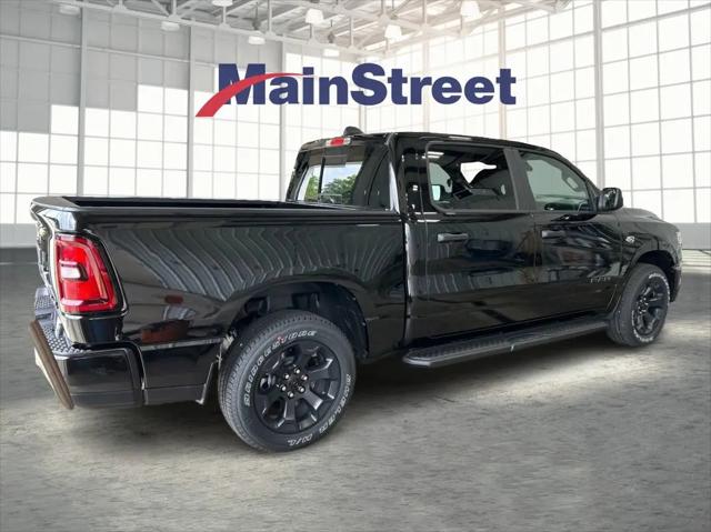 2026 Ram 1500 Express Crew Cab 4x4 57 Box