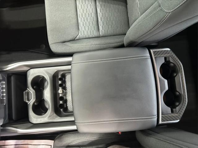 2026 Ram 1500 Express Crew Cab 4x4 57 Box
