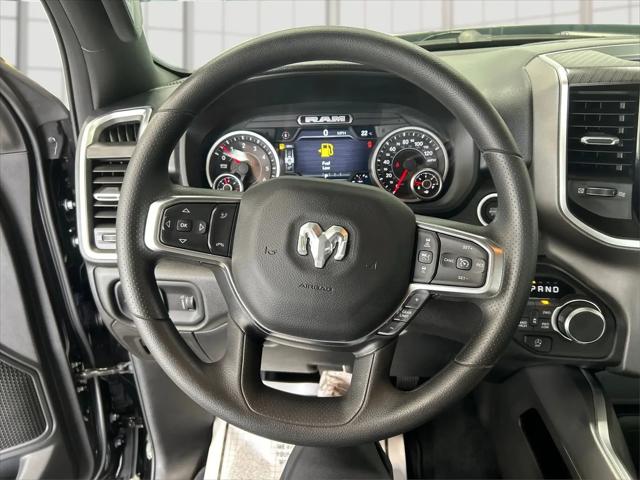 2026 Ram 1500 Express Crew Cab 4x4 57 Box