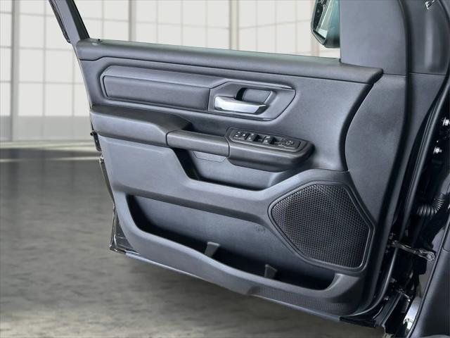 2026 Ram 1500 Express Crew Cab 4x4 57 Box