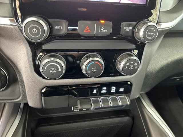 2026 Ram 1500 Express Crew Cab 4x4 57 Box