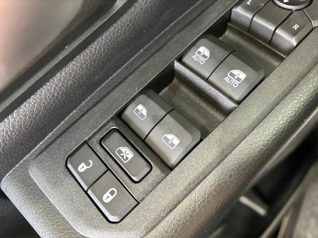 2026 Ram 1500 Express Crew Cab 4x4 57 Box