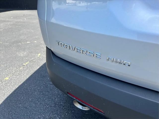2020 Chevrolet Traverse AWD LS